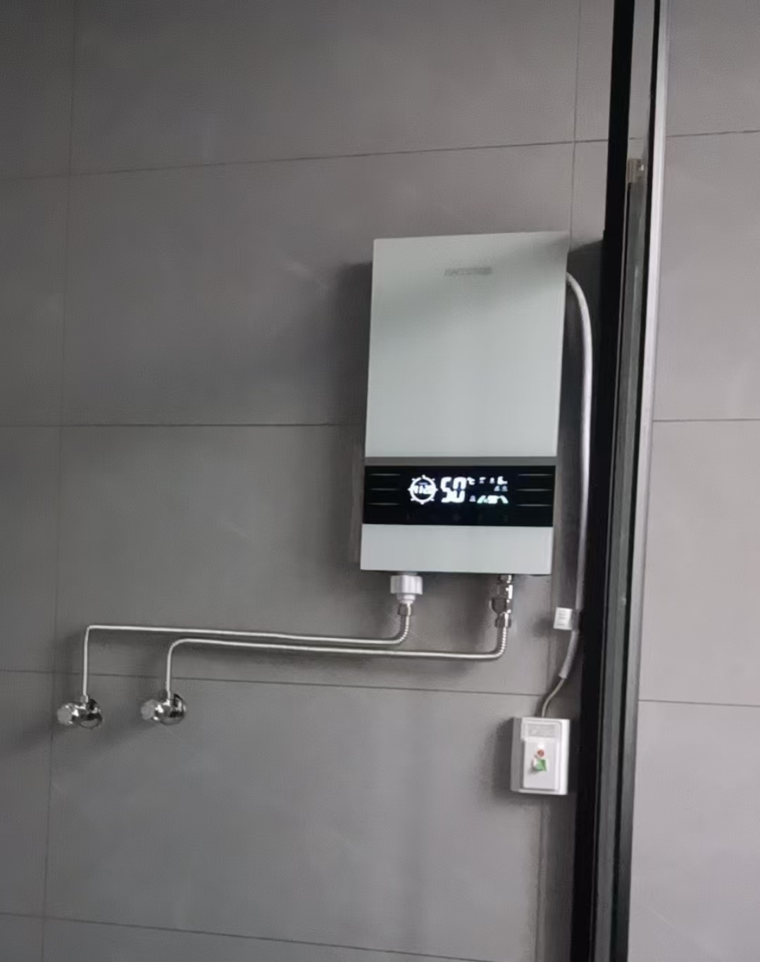 安诺德即热式电热水器